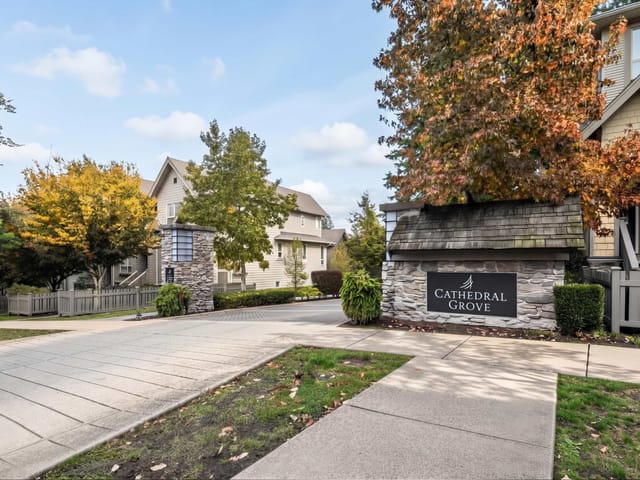 Townhouse for sale in Surrey, South Surrey White Rock, 27 2738 158 Street, 263193830 | Realtylink.org