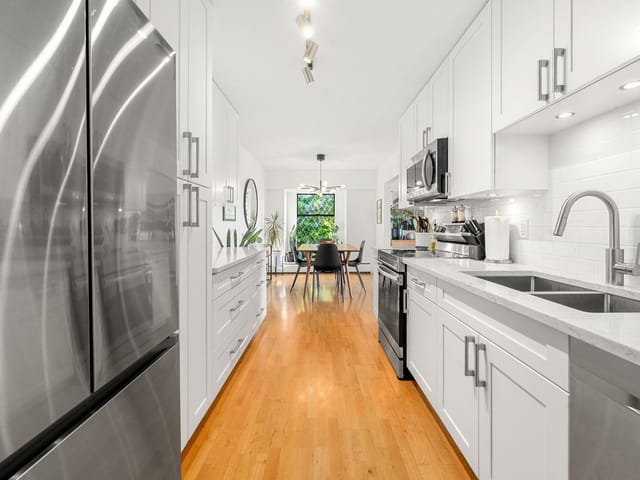 Apartment for sale in North Vancouver, North Vancouver, 204 150 E 5th Street, 263193900 | Realtylink.org