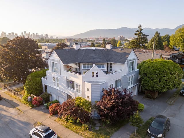 Townhouse for sale in Vancouver, Vancouver East, 1345 Woodland Drive, 263193947 | Realtylink.org