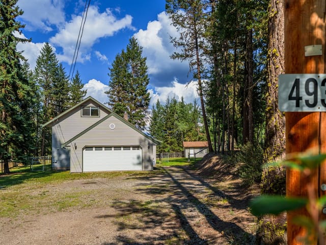 House for sale in 108 Mile Ranch, 100 Mile House, 4931 Kyllo Road, 263194024 | Realtylink.org
