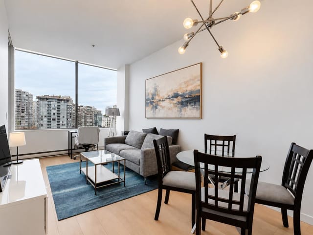 Apartment for sale in Vancouver, Vancouver West, 807 1010 Howe Street, 263194066 | Realtylink.org