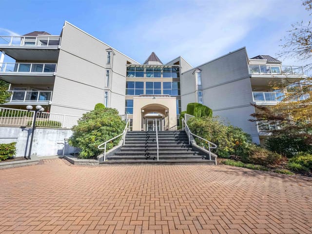 Apartment for sale in Coquitlam, Coquitlam, 319 1219 Johnson Street, 263194130 | Realtylink.org