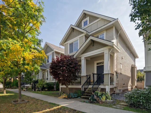 House for sale in Surrey, Cloverdale, 19562 72a Avenue, 263194310 | Realtylink.org