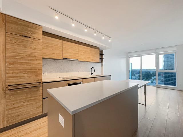 Apartment for rent in Surrey, North Surrey, 17xx 13428 105 Avenue, 263194320 | Realtylink.org