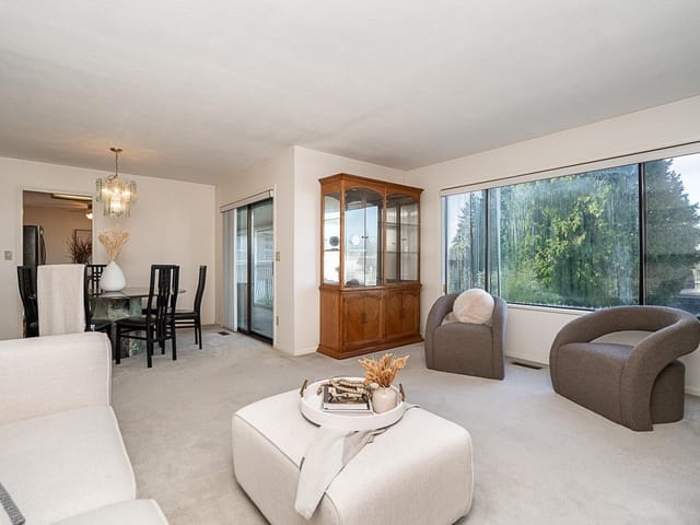 House for sale in Burnaby, Burnaby South, 6760 Lakeview Avenue, 263194344 | Realtylink.org