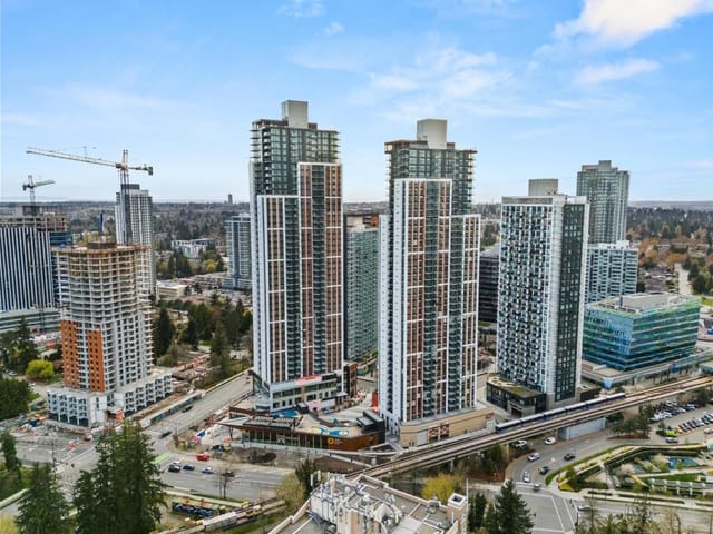 Apartment for rent in Surrey, North Surrey, 410 13725 George Jct, 263194365 | Realtylink.org