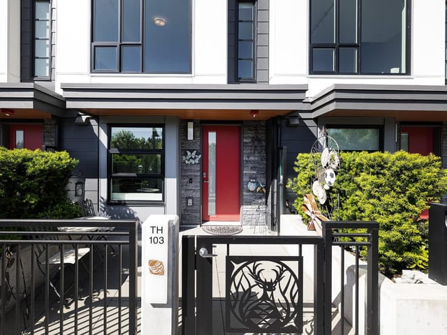 Townhouse for rent in Vancouver, Vancouver West, Th103 5370 Crooked Branch Road, 263194369 | Realtylink.org