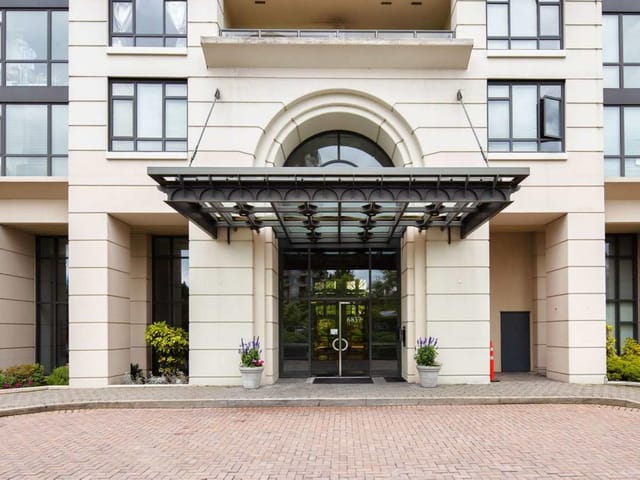 Apartment for sale in Burnaby, Burnaby South, 1003 6837 Station Hill Drive, 263194370 | Realtylink.org