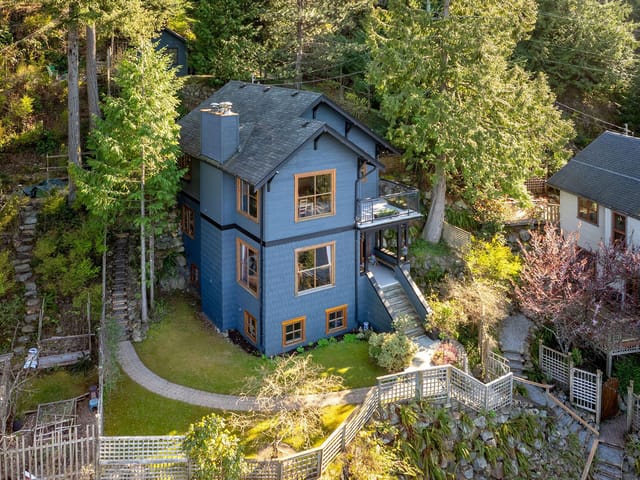 House for sale in Bowen Island, Bowen Island, 555 Roocroft Lane, 263194380 | Realtylink.org