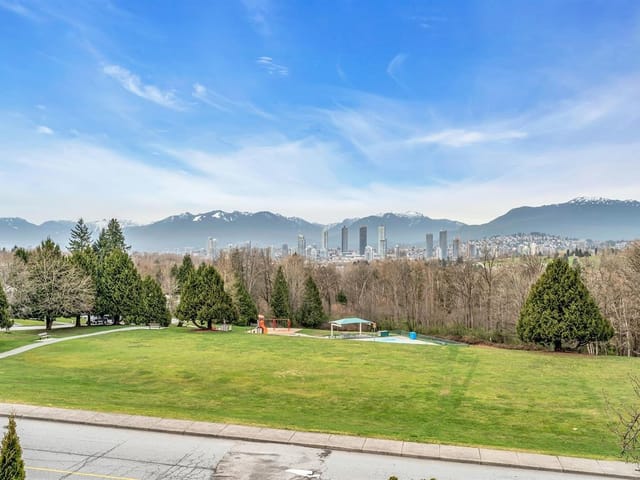House for sale in Burnaby, Burnaby South, 4854 Bond Street, 263194452 | Realtylink.org