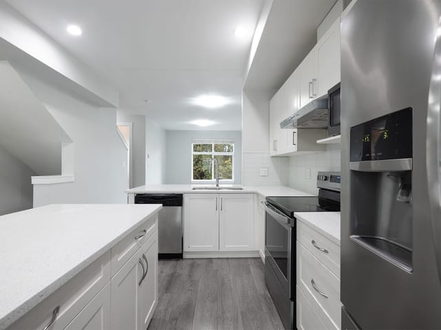 Townhouse for sale in Surrey, North Surrey, 27 14660 105a Avenue, 263194494 | Realtylink.org