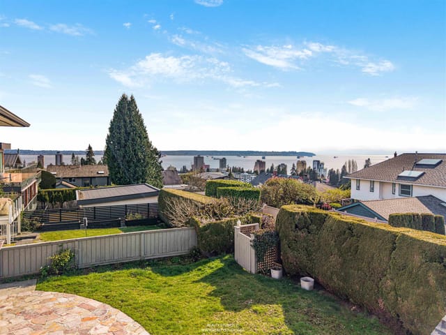 House for sale in West Vancouver, West Vancouver, 1405 20th Street, 263194511 | Realtylink.org