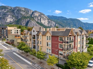 Apartment for sale in Squamish, Squamish, 404 1310 Victoria Street, 263194554 | Realtylink.org