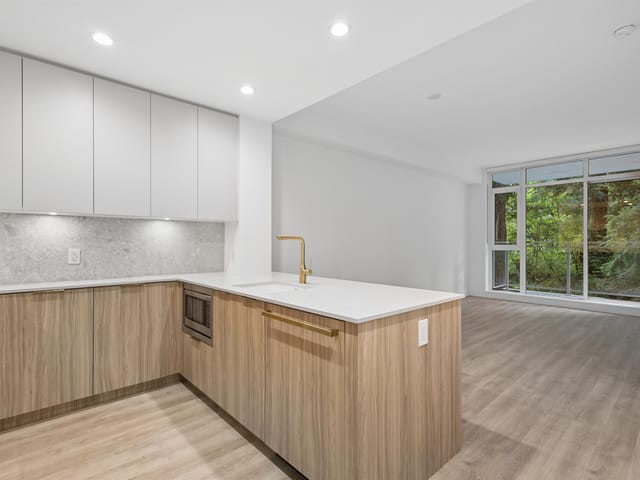 Apartment for sale in North Vancouver, North Vancouver, 208 2375 Emery Court, 263194605 | Realtylink.org