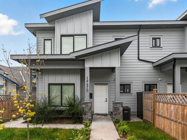 1/2 Duplex for sale in Surrey, Cloverdale, 18470 64 Avenue, 263194665 | Realtylink.org