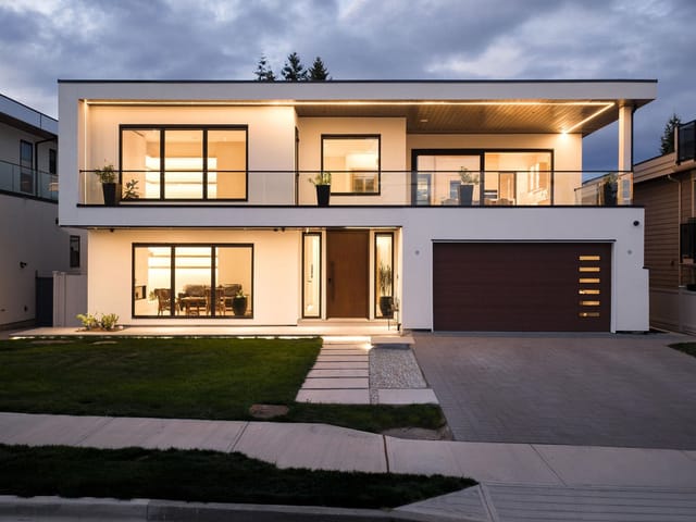 House for sale in White Rock, South Surrey White Rock, 15679 Roper Avenue, 263194678 | Realtylink.org