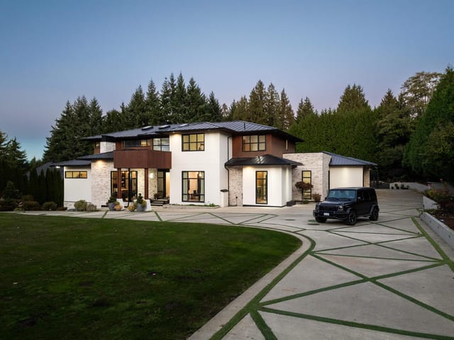 House for sale in Surrey, South Surrey White Rock, 3016 163 Street, 263194731 | Realtylink.org