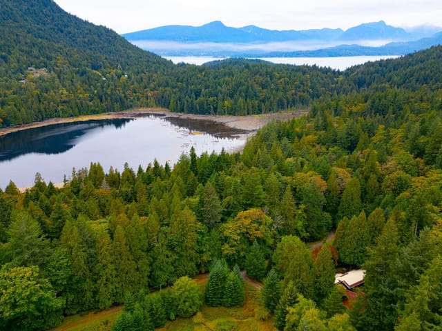 House for sale in Bowen Island, Bowen Island, 608 Magee Road, 263194840 | Realtylink.org