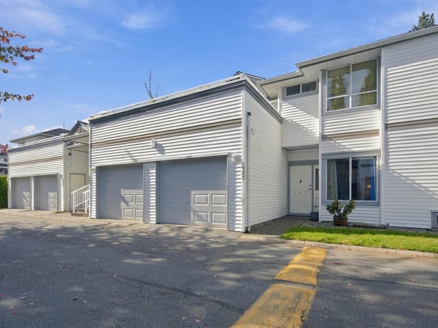 Townhouse for sale in Surrey, North Surrey, 107 13895 102 Avenue, 263194848 | Realtylink.org