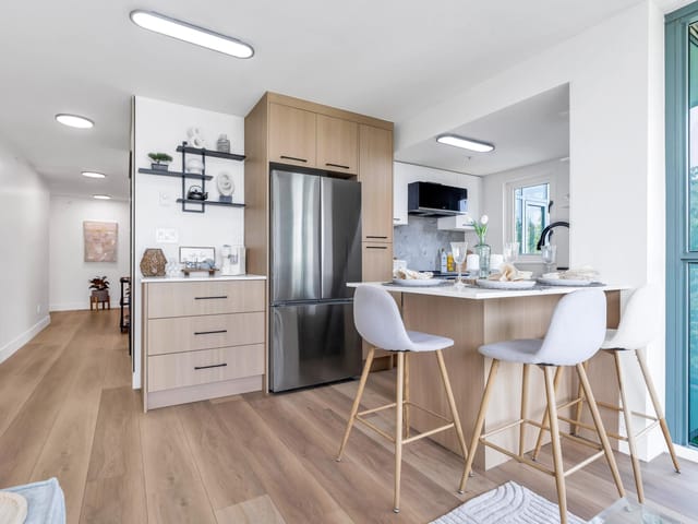 Apartment for sale in Vancouver, Vancouver East, 1001 2733 Chandlery Place, 263195071 | Realtylink.org