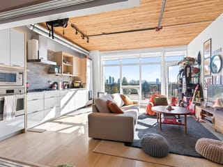 Apartment for sale in Burnaby, Burnaby North, 406 4223 Hastings Street, 263195102 | Realtylink.org