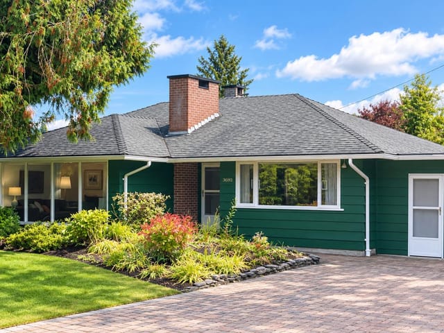 House for sale in North Vancouver, North Vancouver, 3692 Sunnycrest Drive, 263195107 | Realtylink.org