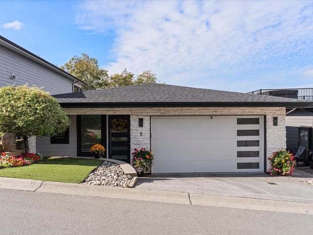 House for sale in Chilliwack, Sardis, 5 5248 Goldspring Place, 263195143 | Realtylink.org