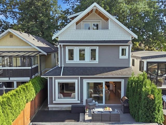 1/2 Duplex for sale in Vancouver, Vancouver East, 2137 E 2nd Avenue, 263195350 | Realtylink.org