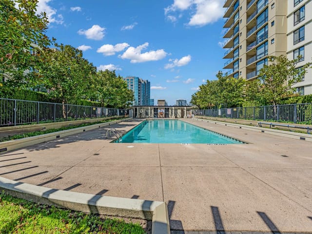 Apartment for sale in Richmond, Richmond, 510 7831 Westminster Highway, 263195540 | Realtylink.org