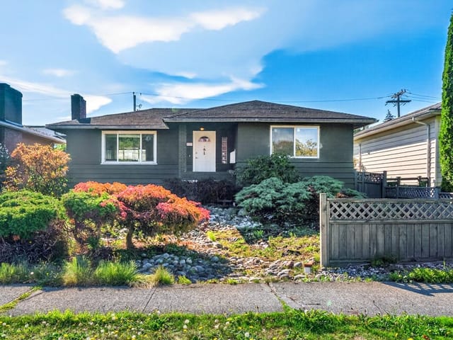 House for sale in Vancouver, Vancouver West, 3232 W 16th Avenue, 263195545 | Realtylink.org