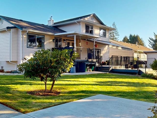 House for sale in Sechelt, Sunshine Coast, 5619 Curtis Place, 263195549 | Realtylink.org