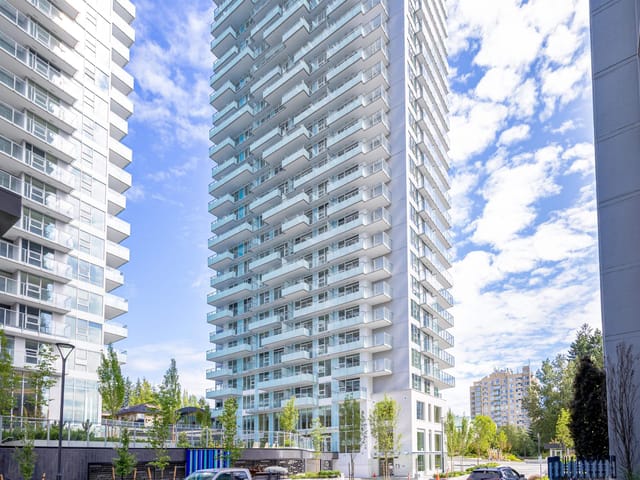 Apartment for sale in Surrey, North Surrey, 909 13768 100 Avenue, 263195592 | Realtylink.org