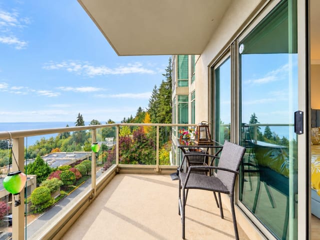Apartment for sale in West Vancouver, West Vancouver, 402 3131 Deer Ridge Drive, 263195663 | Realtylink.org