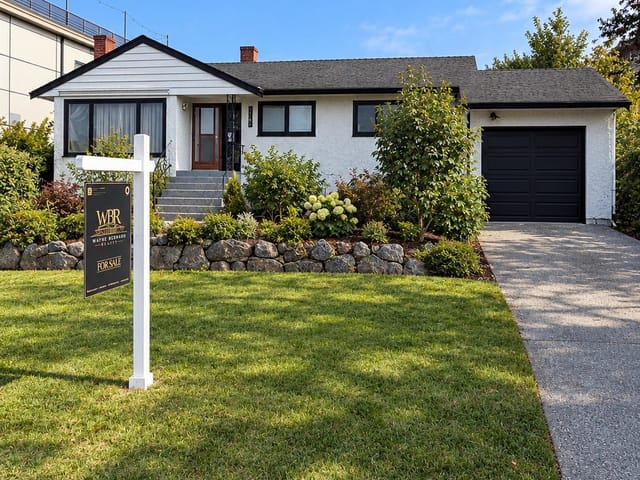 House for sale in Surrey, North Surrey, 11160 135a Street, 263195669 | Realtylink.org