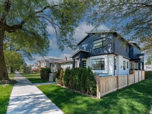 1/2 Duplex for sale in Vancouver, Vancouver East, 2995 E 17th Avenue, 263195741 | Realtylink.org