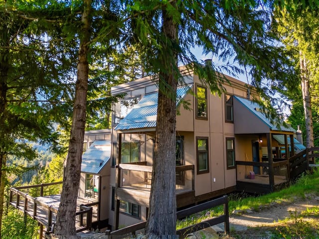 Townhouse for sale in Whistler, Whistler, 15 2400 Cavendish Way, 263195762 | Realtylink.org