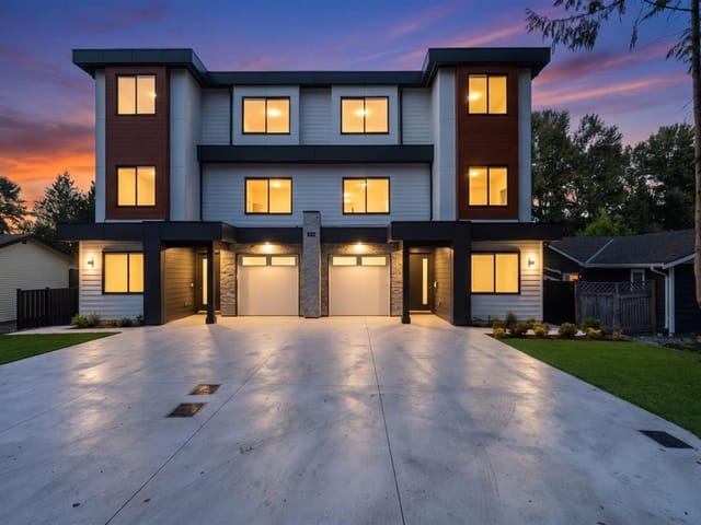 1/2 Duplex for sale in Surrey, North Surrey, 102 13437 Crestview Drive, 263195787 | Realtylink.org
