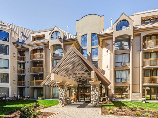 Apartment for sale in Whistler, Whistler, 404 4809 Spearhead Drive, 263195921 | Realtylink.org