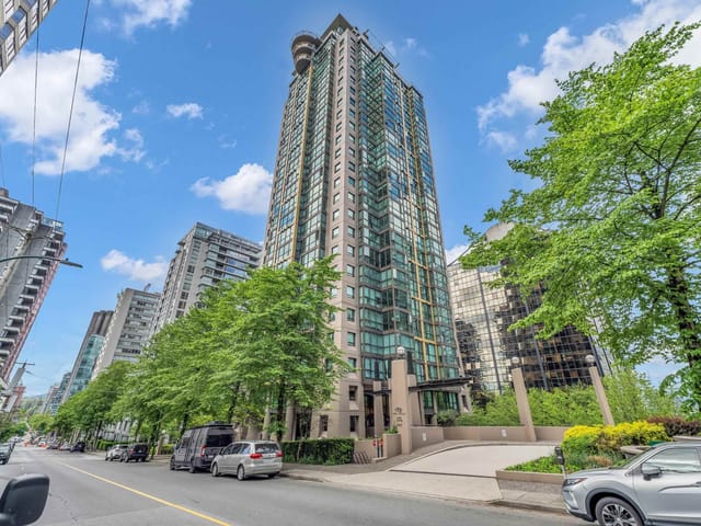 Apartment for sale in Vancouver, Vancouver West, 2302 1367 Alberni Street, 263195957 | Realtylink.org