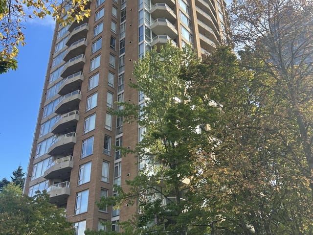 Apartment for sale in Burnaby, Burnaby South, 201 4689 Hazel Street, 263195958 | Realtylink.org