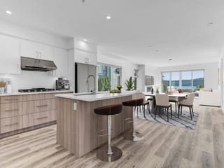 Apartment for rent in Gibsons, Sunshine Coast, 102 524 S Fletcher Road, 263195974 | Realtylink.org