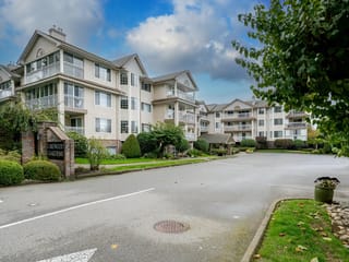 Apartment for sale in Abbotsford, Abbotsford, 102 2491 Gladwin Road, 263196134 | Realtylink.org
