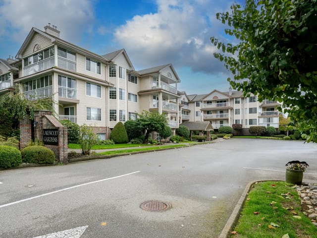 Apartment for sale in Abbotsford, Abbotsford, 102 2491 Gladwin Road, 263196134 | Realtylink.org