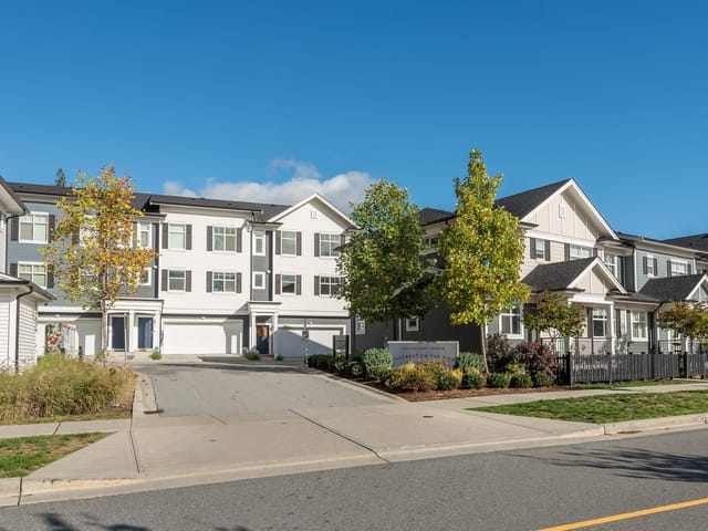 Townhouse for sale in Coquitlam, Coquitlam, 123 3565 Baycrest Avenue, 263196143 | Realtylink.org
