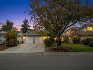 House for sale in Surrey, South Surrey White Rock, 14129 16a Avenue, 263196222 | Realtylink.org
