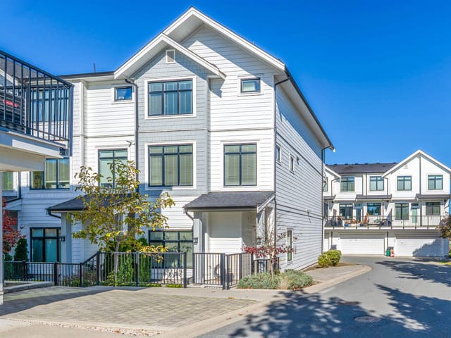 Townhouse for sale in Surrey, North Surrey, 29 17557 100 Avenue, 263196242 | Realtylink.org