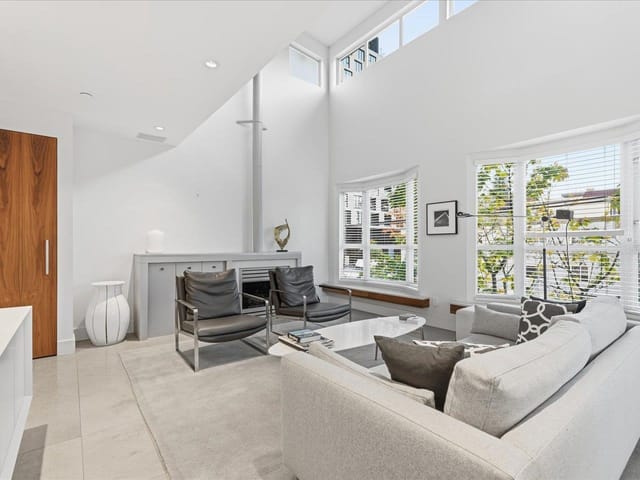 Apartment for sale in Vancouver, Vancouver West, 1 2450 Alma Street, 263196245 | Realtylink.org