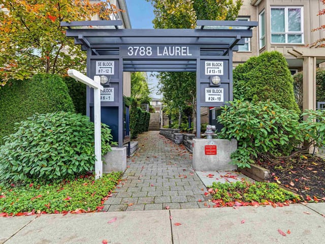 Townhouse for sale in Burnaby, Burnaby South, 15 3788 Laurel Street, 263196340 | Realtylink.org