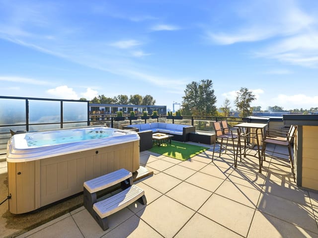 Apartment for sale in North Vancouver, North Vancouver, 409 733 W 14th Street, 263196370 | Realtylink.org