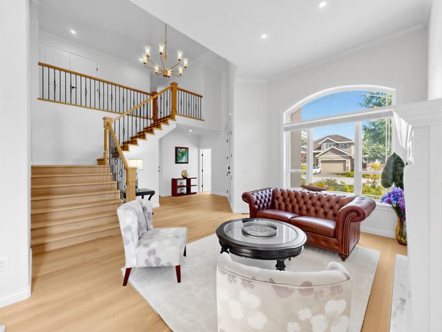 House for sale in Surrey, North Surrey, 16136 110 Avenue, 263196374 | Realtylink.org